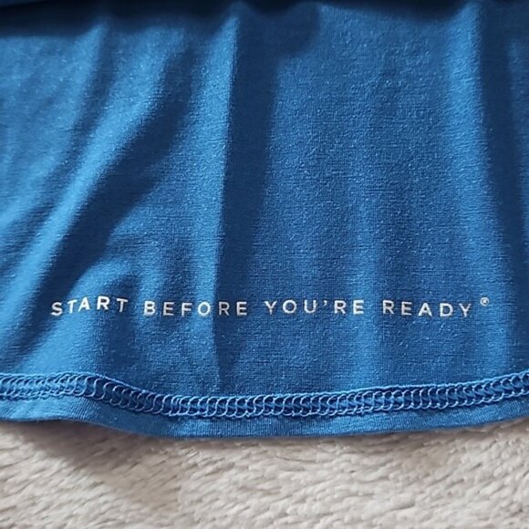 FOURLAPS Curve Tank Size Medium New Blue Workout Gym Athletic Activewear - Picture 8 of 13